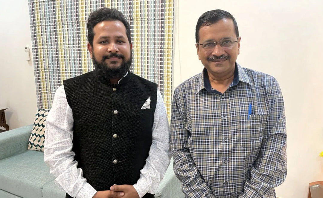 Arvind Kejriwal Meeting with Astrologer Chirag Daruwalla